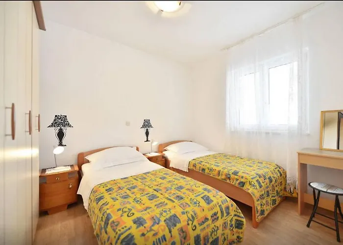 Apartments Sanda