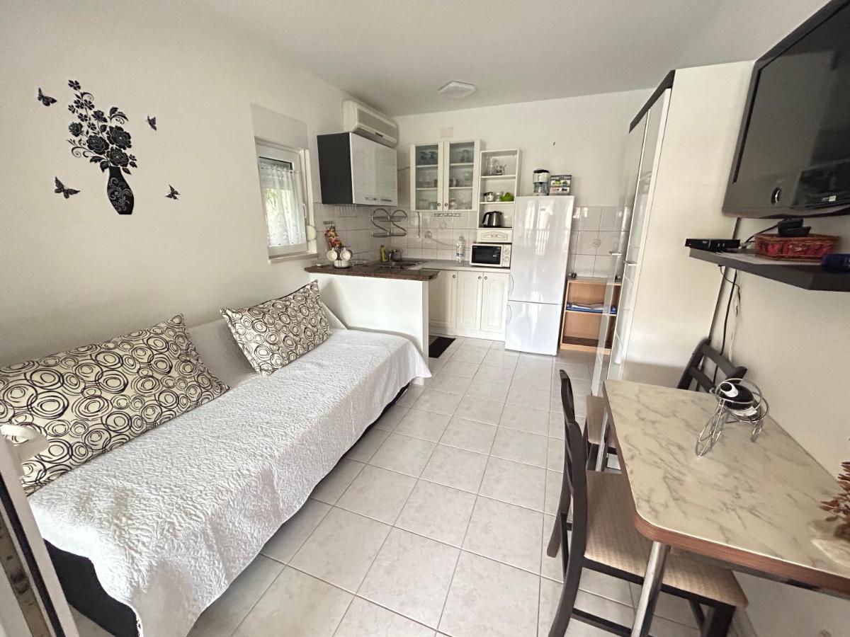 Sanda Apartment *